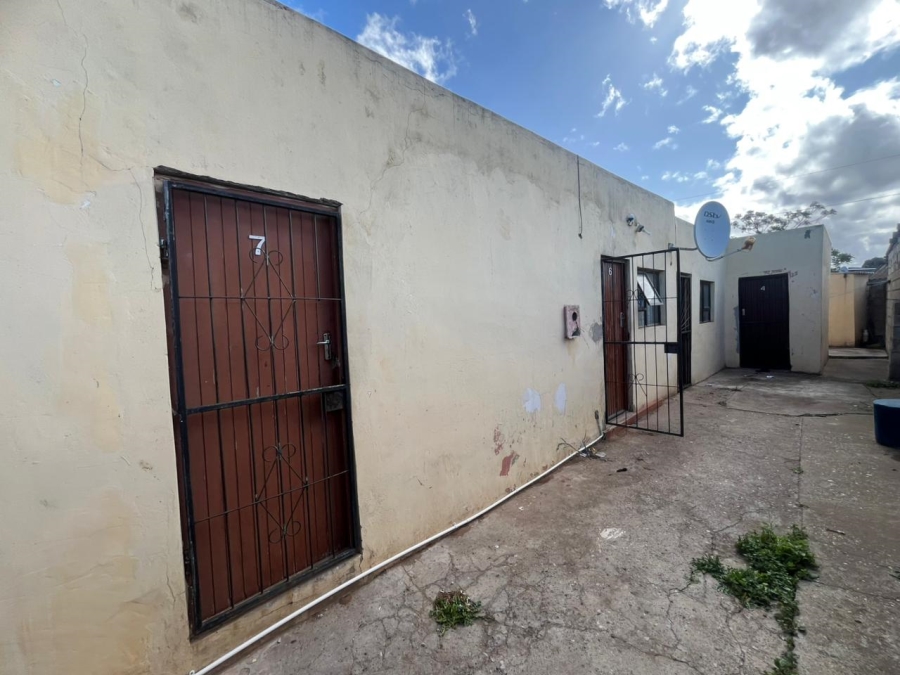  Bedroom Property for Sale in Zwide Eastern Cape